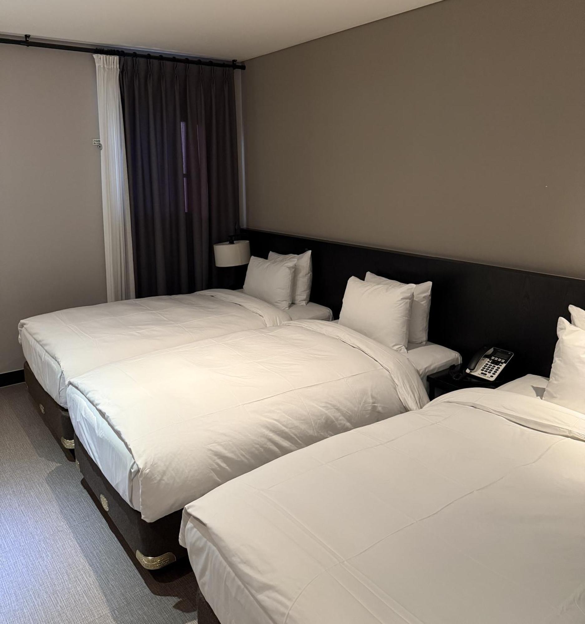Rivertain Hotel Daegu Exterior photo