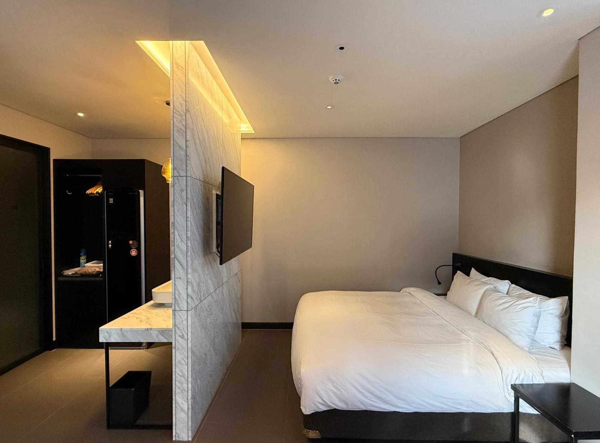 Rivertain Hotel Daegu Exterior photo