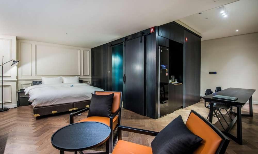 Rivertain Hotel Daegu Exterior photo