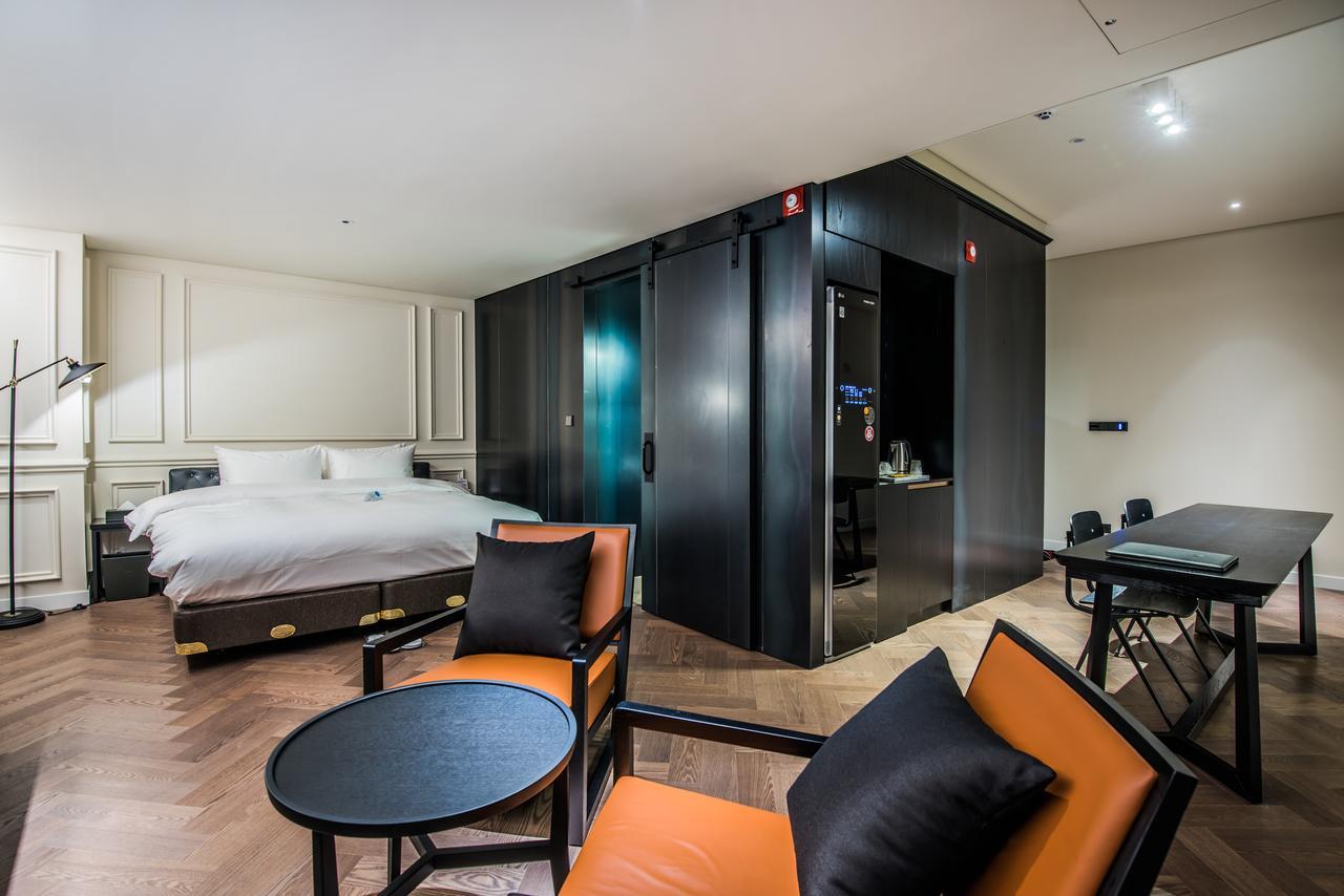 Rivertain Hotel Daegu Exterior photo